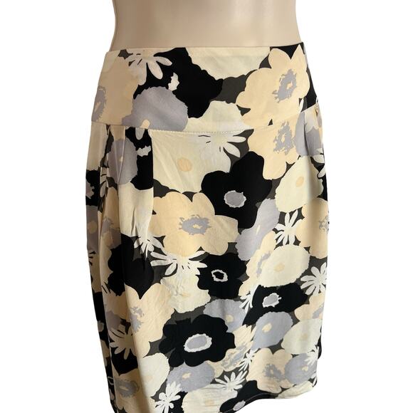 Helen Wang Floral Silk Skirt size 4 - Picture 4 of 11